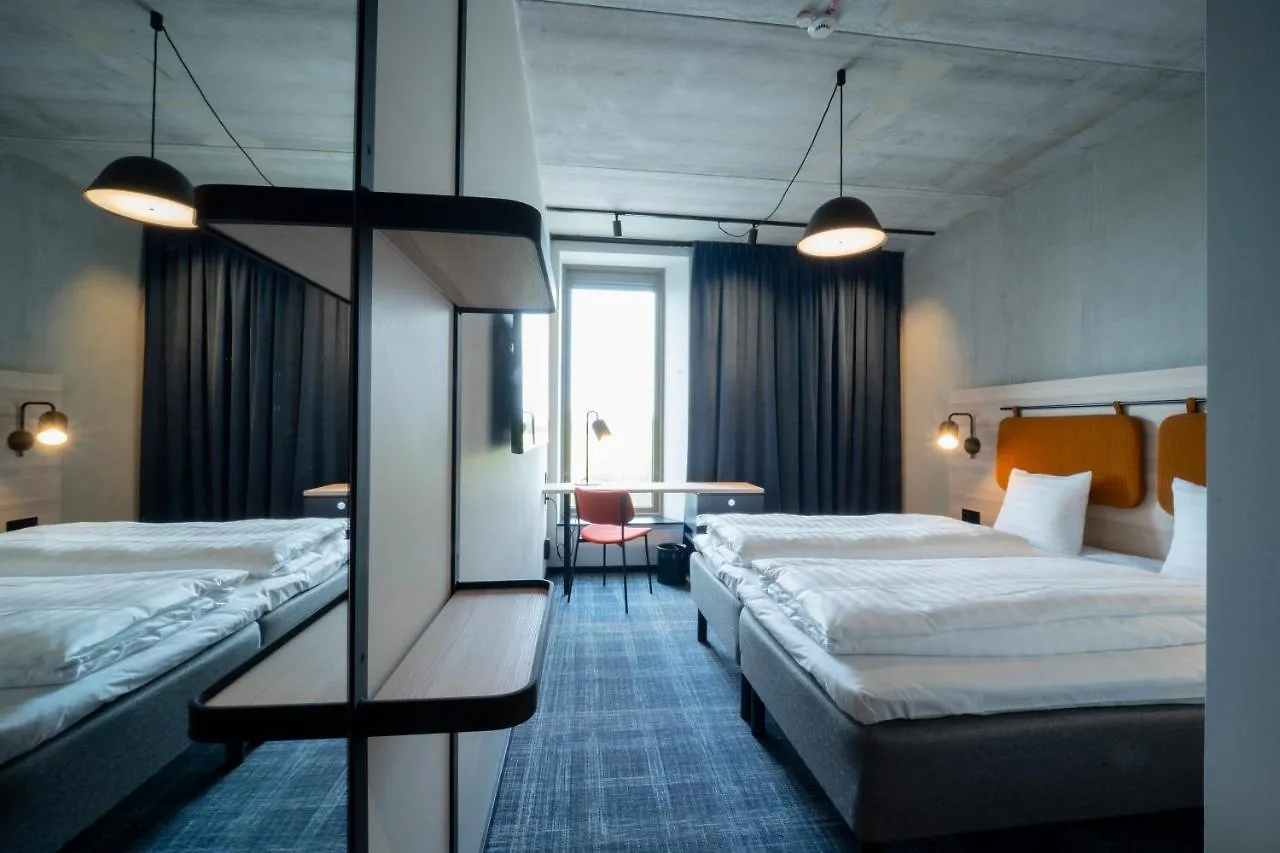 ****  Comfort Hotel Solna Arenastaden Швеция